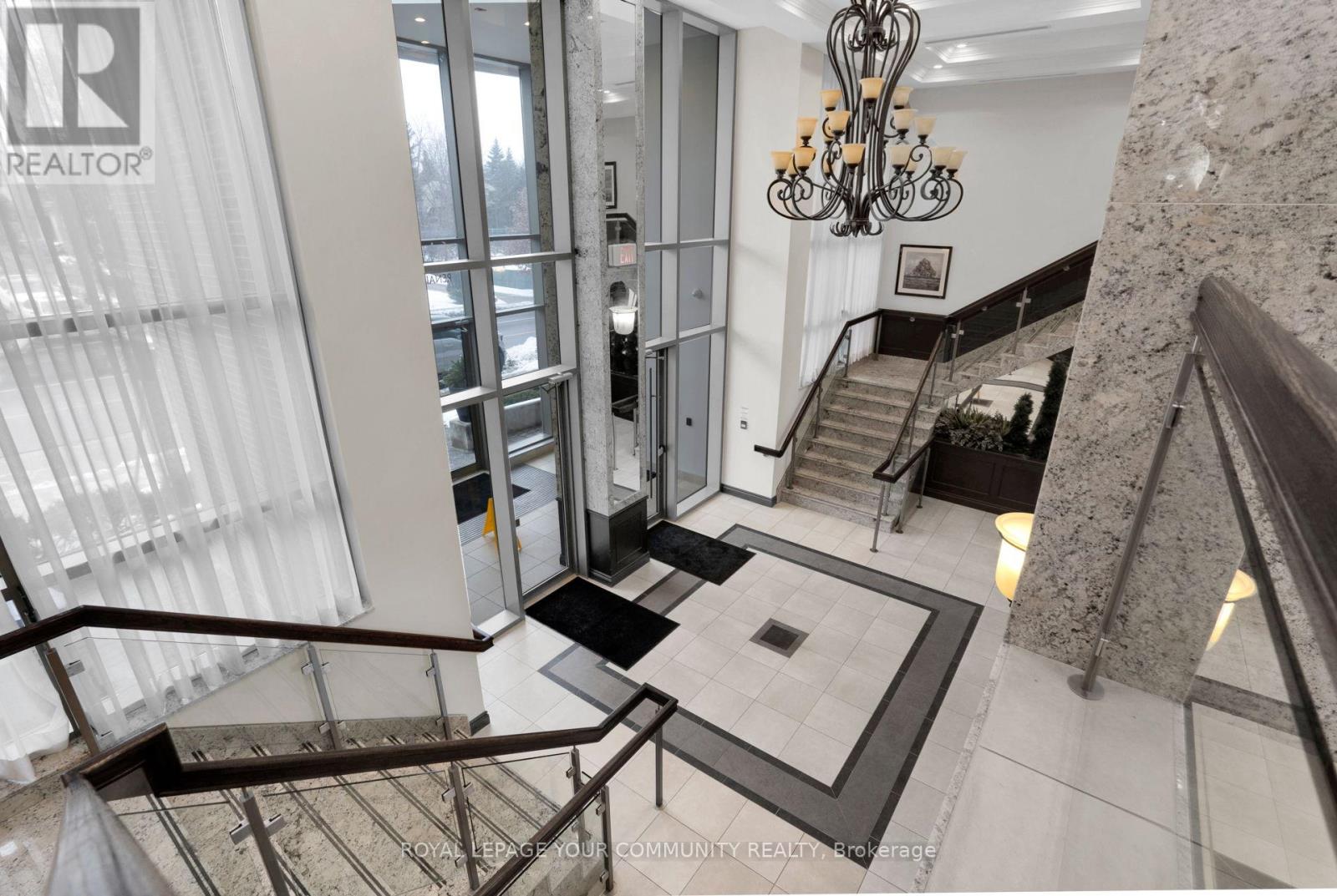 401 - 281 Woodbridge Avenue S, Vaughan, Ontario  L4L 0C6 - Photo 4 - N12060177