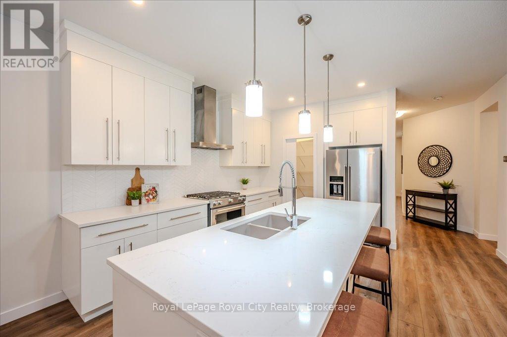 49 Ryder Avenue, Guelph, Ontario  N1G 0H1 - Photo 13 - X12062145
