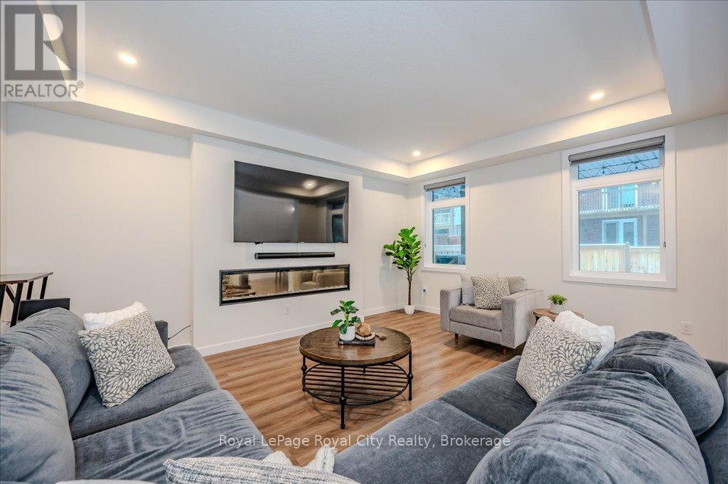 49 Ryder Avenue, Guelph, Ontario  N1G 0H1 - Photo 9 - X12062145
