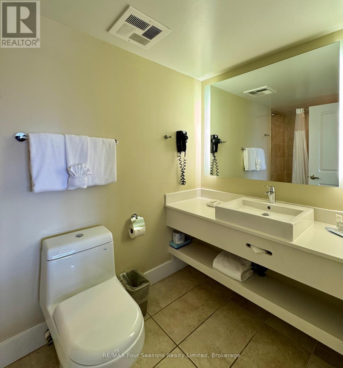 5209 - 9 Harbour Street E, Collingwood, Ontario  L9Y 5C5 - Photo 17 - S12062286