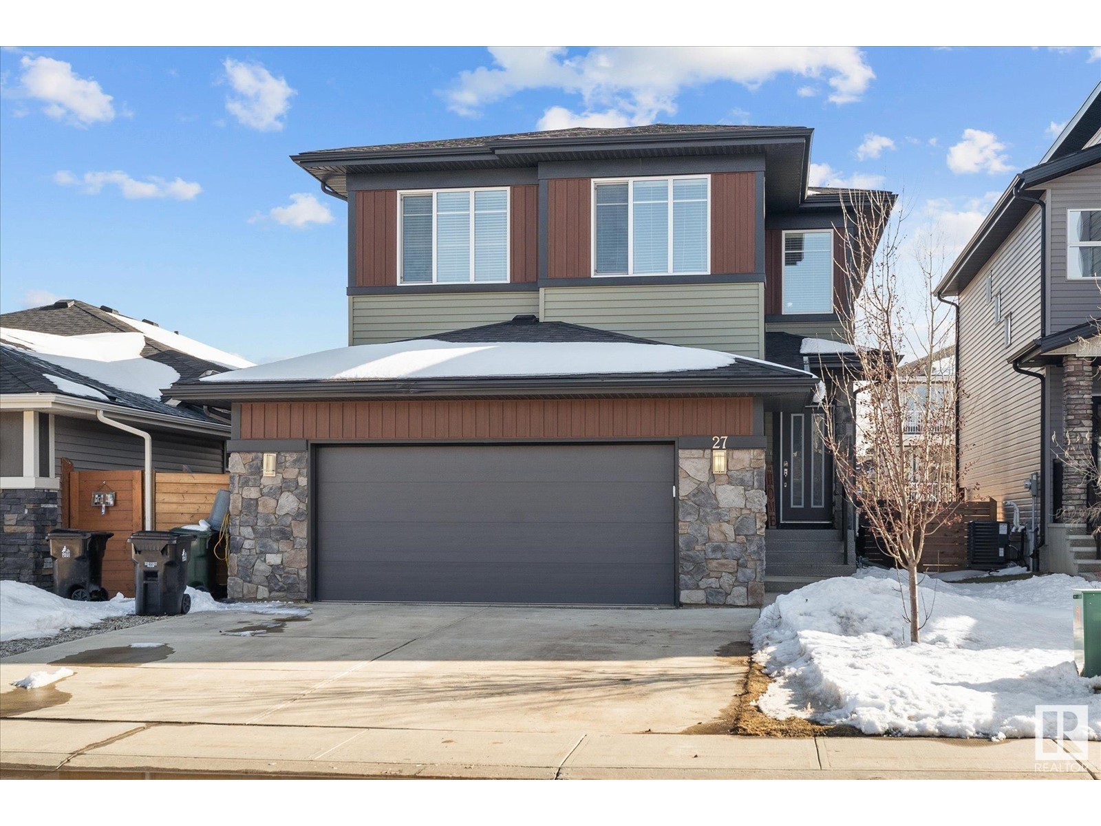 Property at 27 KINGSBURY CI image 1