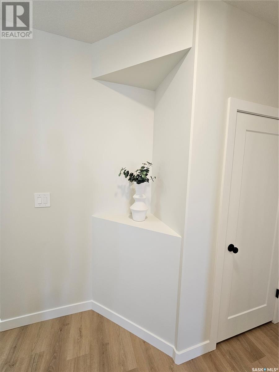 Property at 3184 Favel DRIVE image 4
