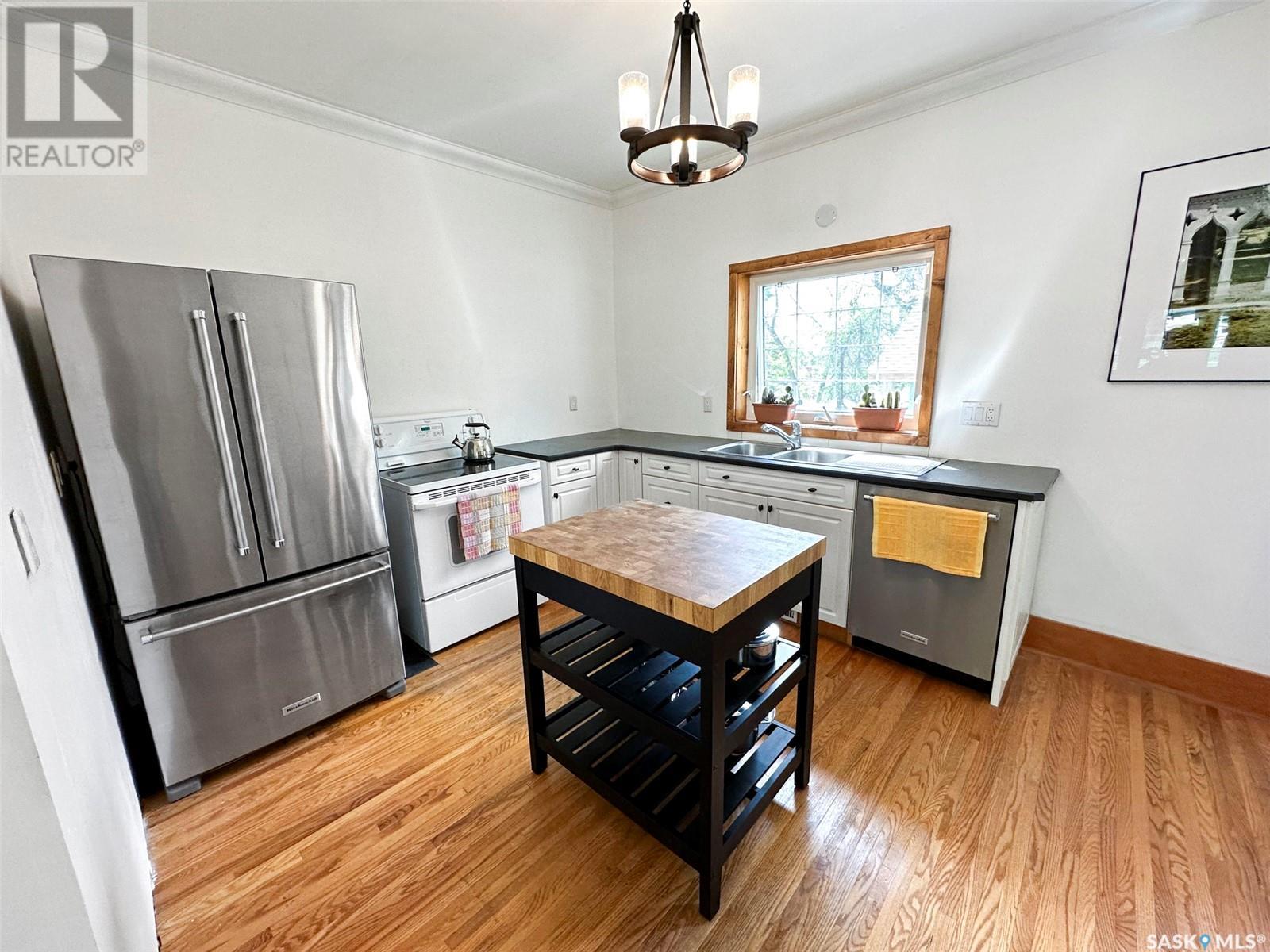 577 2nd Avenue Ne, Swift Current, Saskatchewan  S9H 2E5 - Photo 12 - SK001673