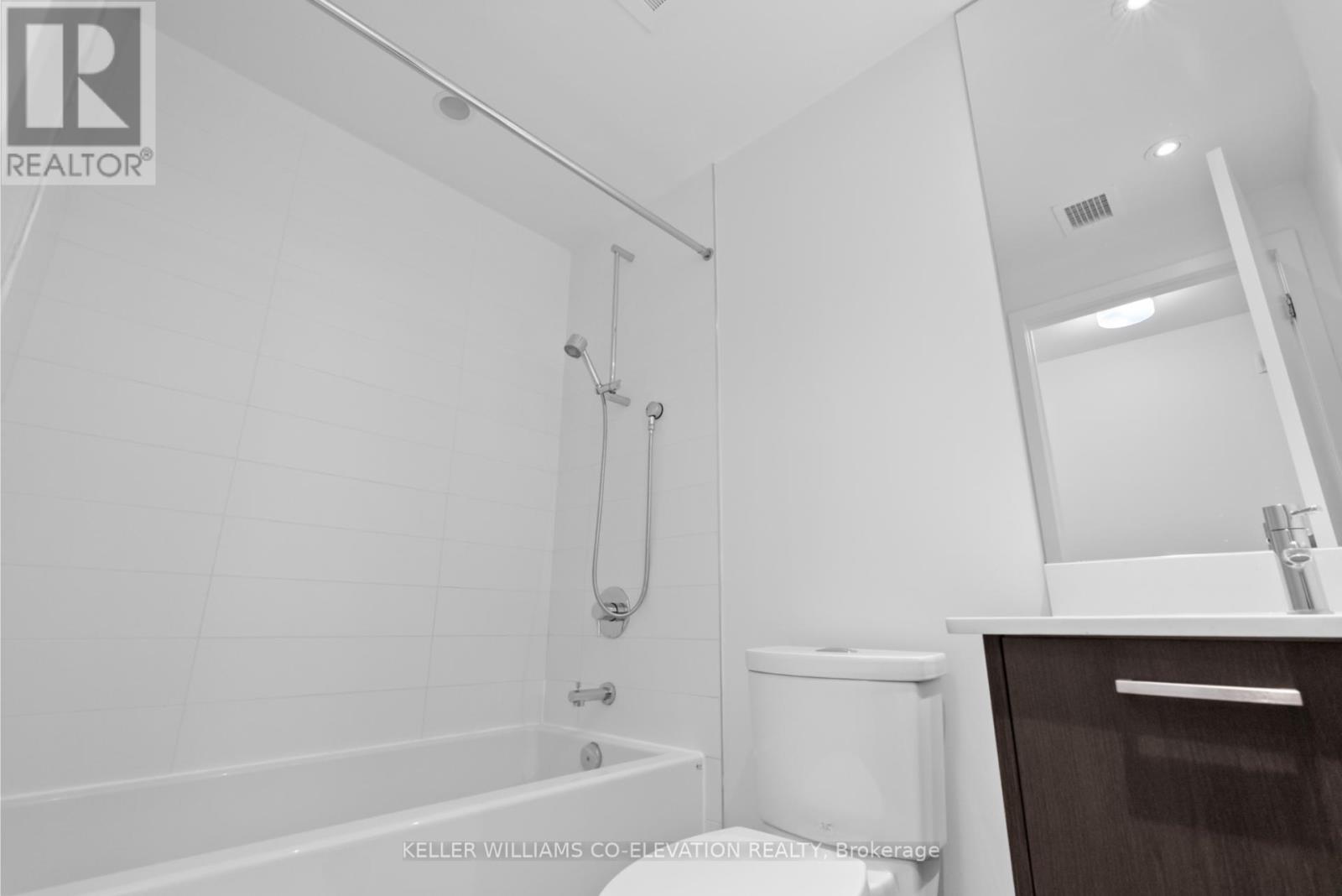 403 - 109 Vaughan Road, Toronto, Ontario  M6C 0B1 - Photo 14 - C12062199
