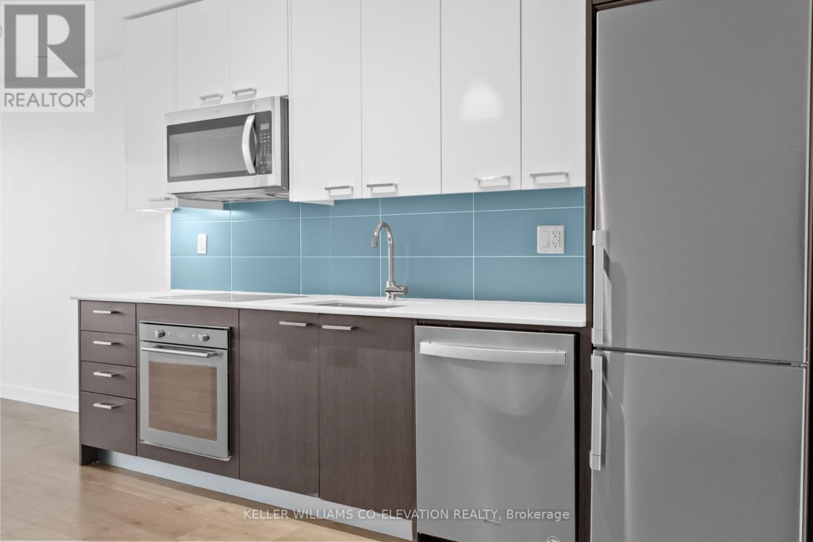 403 - 109 Vaughan Road, Toronto, Ontario  M6C 0B1 - Photo 5 - C12062199