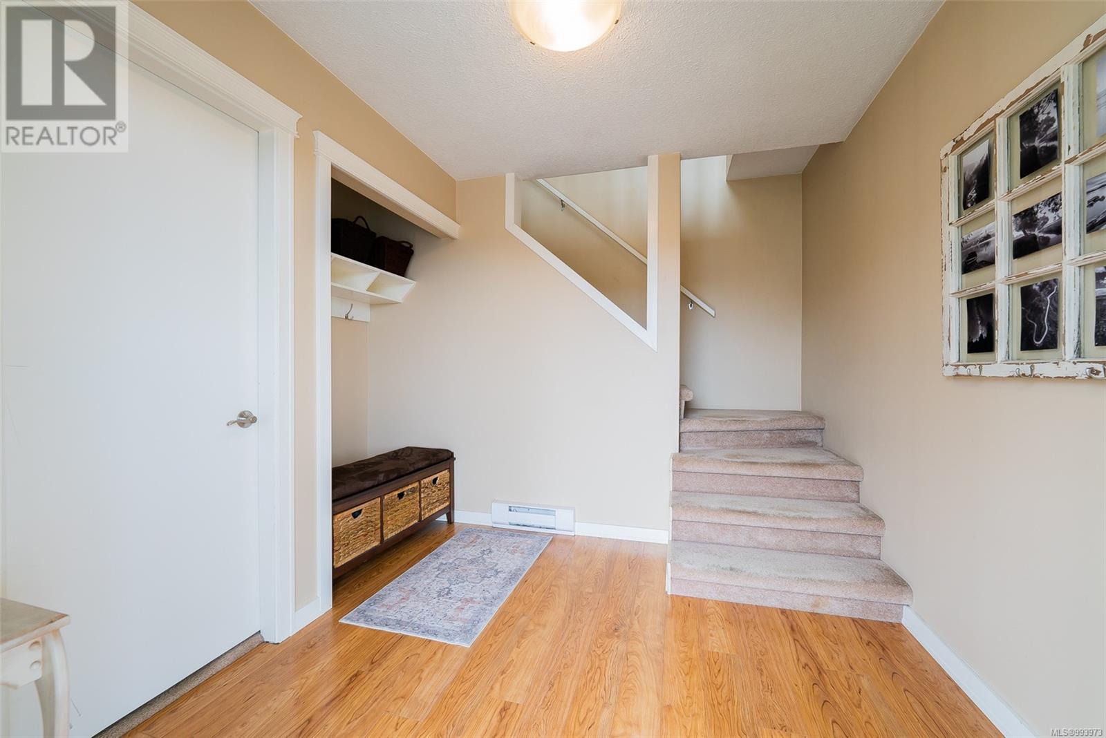 Property at 183 Calder Rd image 2