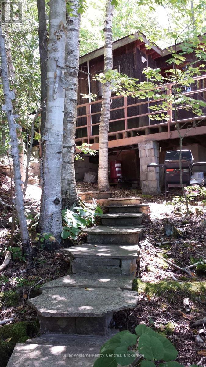 158 Tammy's Cove Road, Northern Bruce Peninsula, Ontario  N0H 1W0 - Photo 11 - X12024033