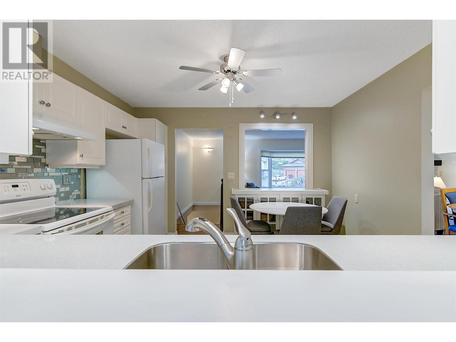 Property at 1279 Marlyn Court image 3