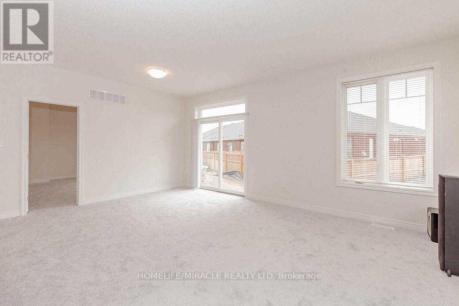 45 Irwin Common Street, St. Catharines, Ontario  L2P 0G1 - Photo 21 - X12062202