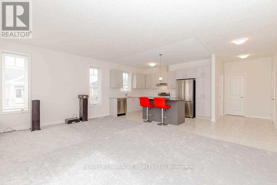 45 Irwin Common Street, St. Catharines, Ontario  L2P 0G1 - Photo 22 - X12062202