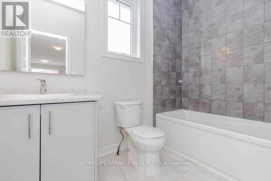 45 Irwin Common Street, St. Catharines, Ontario  L2P 0G1 - Photo 34 - X12062202