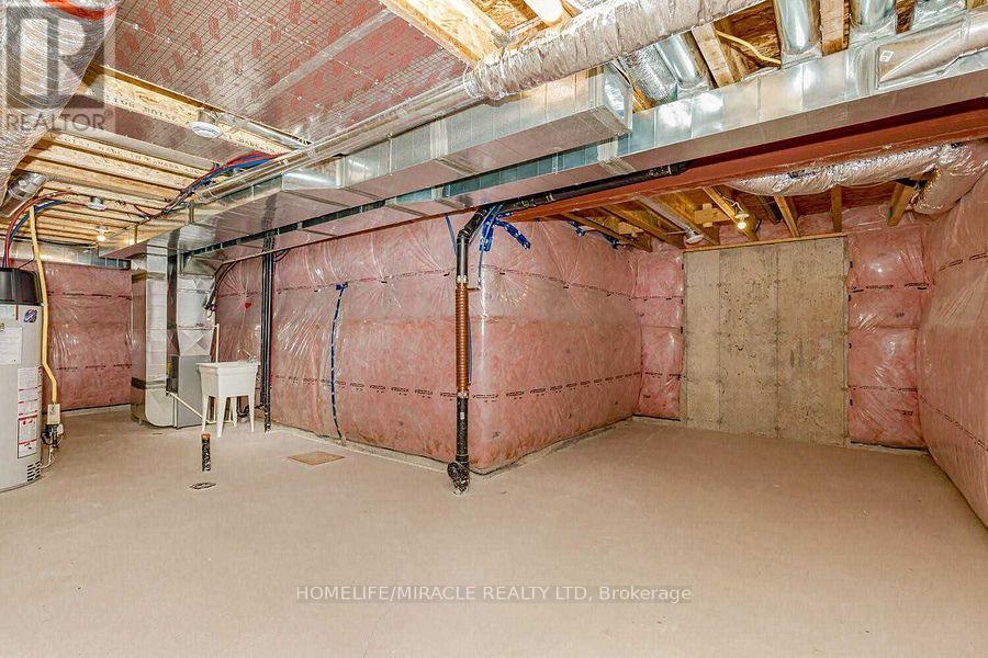 45 Irwin Common Street, St. Catharines, Ontario  L2P 0G1 - Photo 7 - X12062202