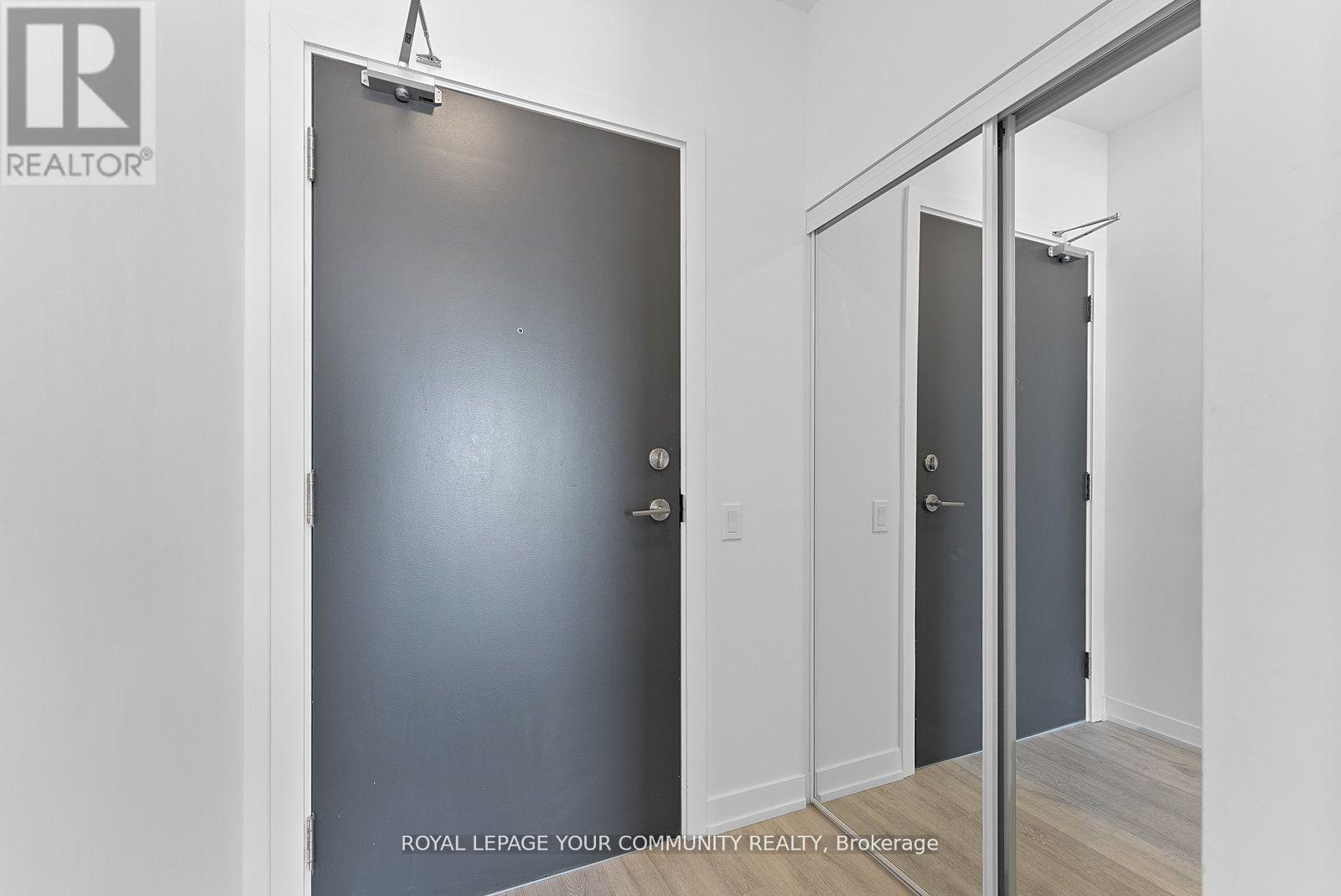 N2510 - 7 Golden Lion Heights, Toronto, Ontario  M2M 0C1 - Photo 3 - C12062230