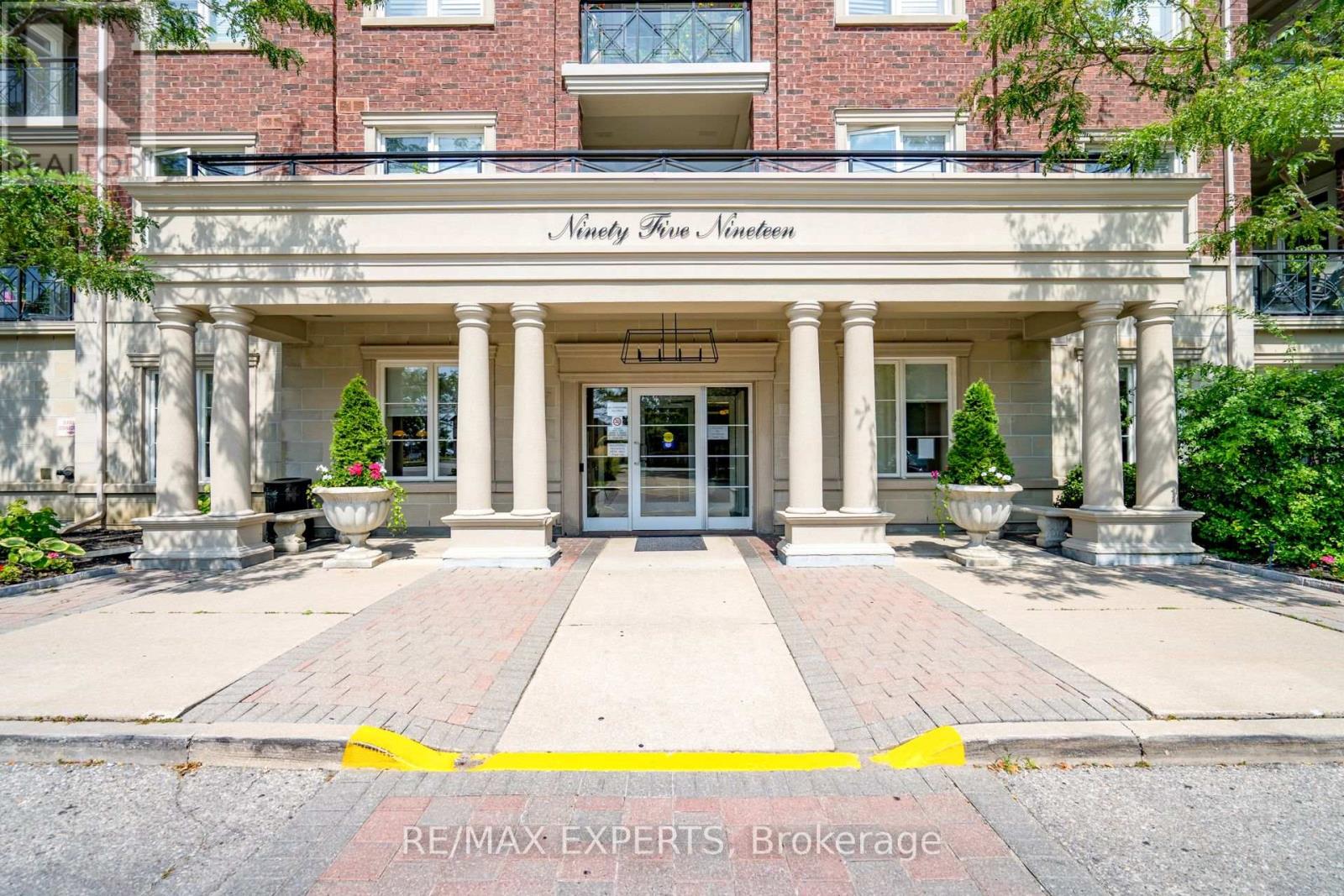 Property at 129 - 9519 KEELE STREET S image 2