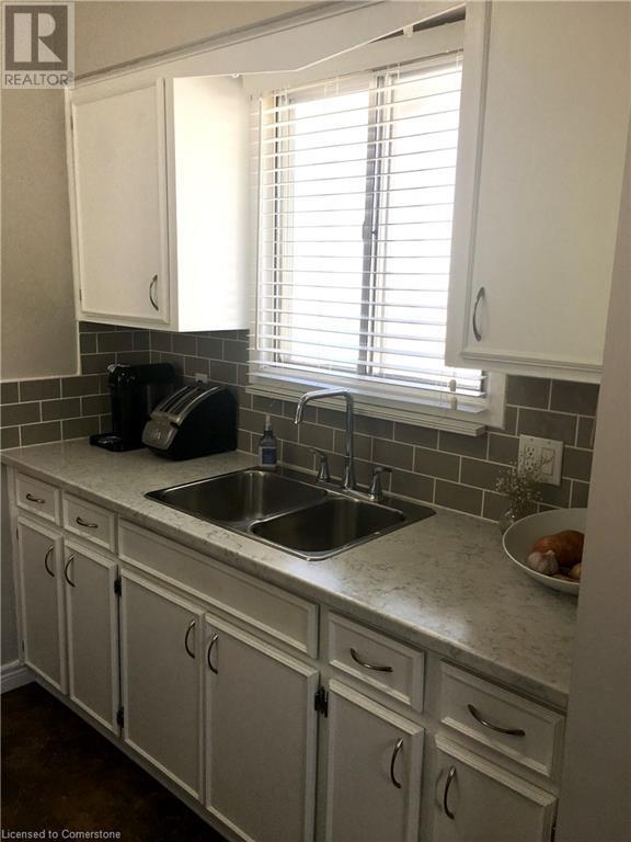 Property at 148 GREEN VALLEY Drive image 4