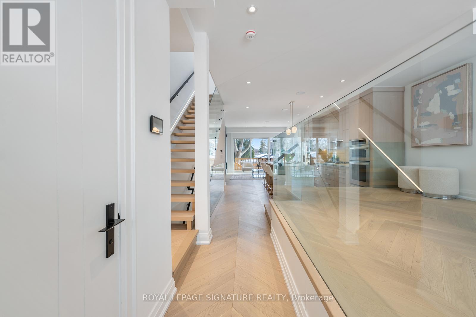 Property at 211 WOODYCREST AVENUE image 5