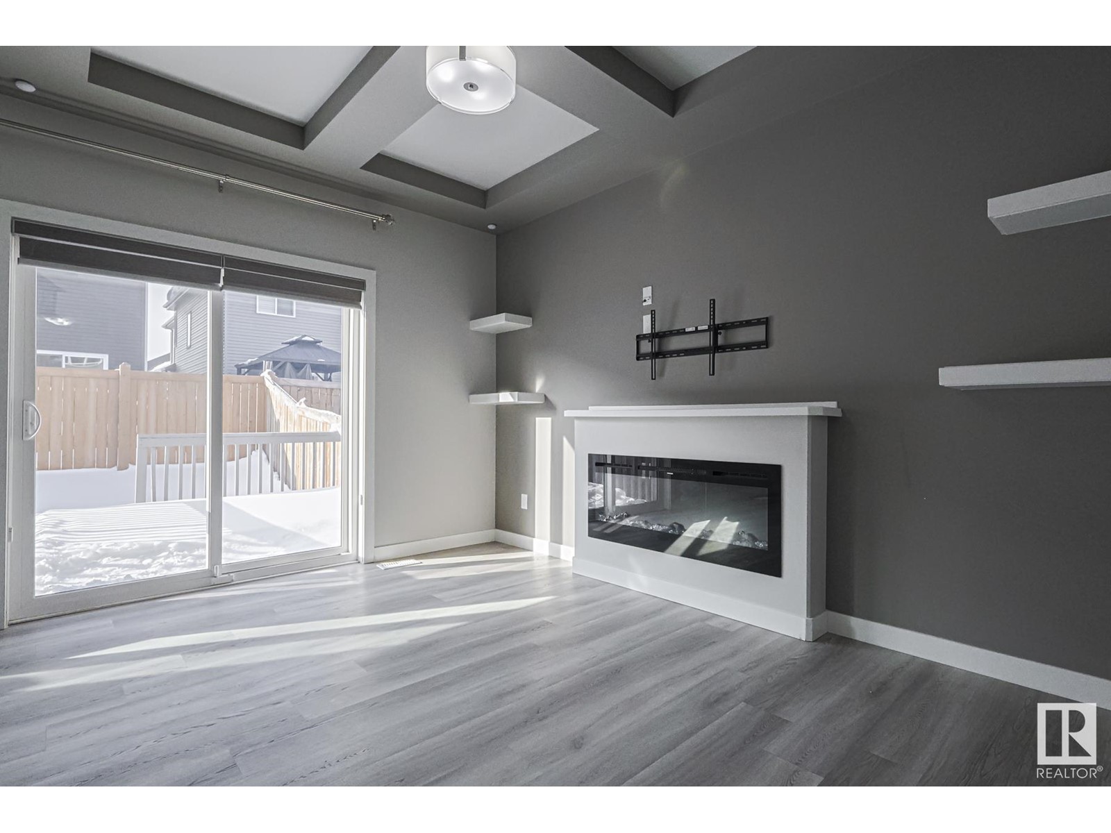 Property at 6525 167B AV NW NW image 3