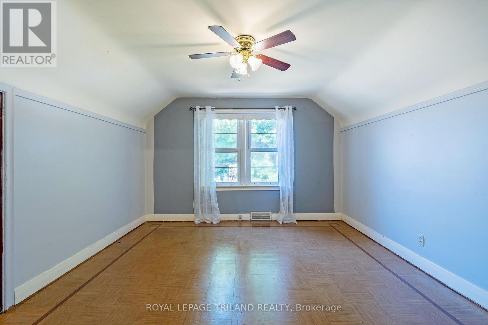 192 Queen Street, West Elgin (Rodney), Ontario  N0L 2C0 - Photo 21 - X12062508