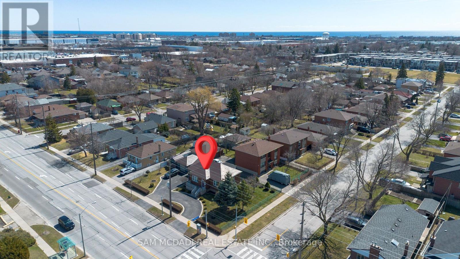 Property at 469 EVANS AVENUE image 4