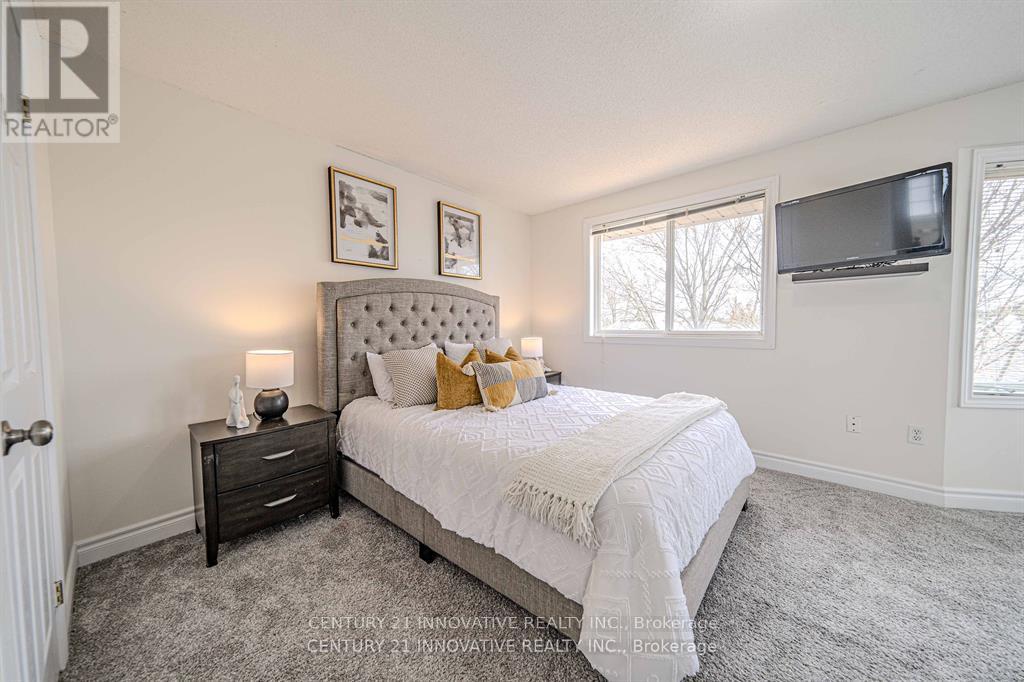 29 Brookheath Lane, Hamilton (Mount Hope), Ontario  L0R 1W0 - Photo 19 - X12061223