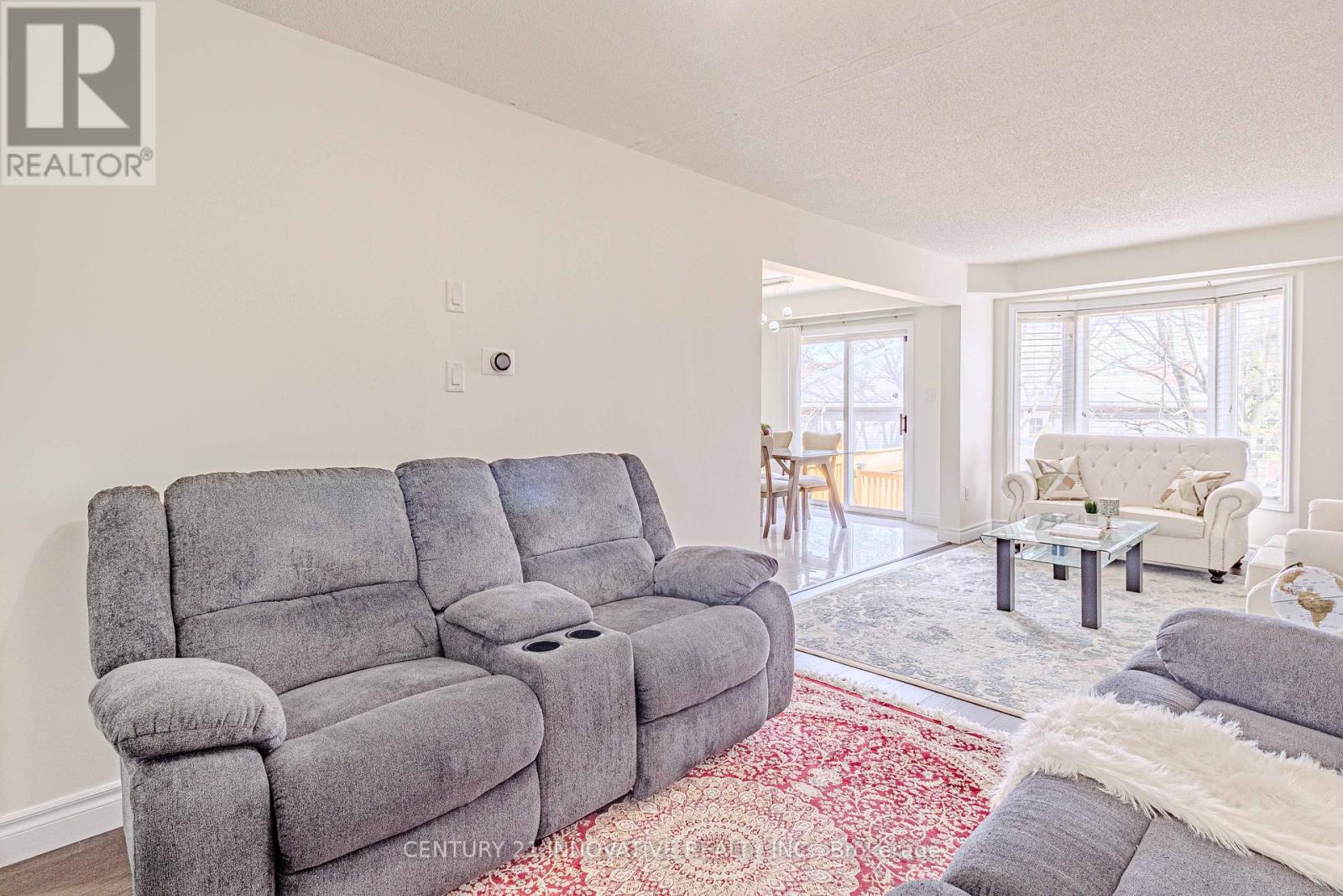 29 Brookheath Lane, Hamilton (Mount Hope), Ontario  L0R 1W0 - Photo 9 - X12061223