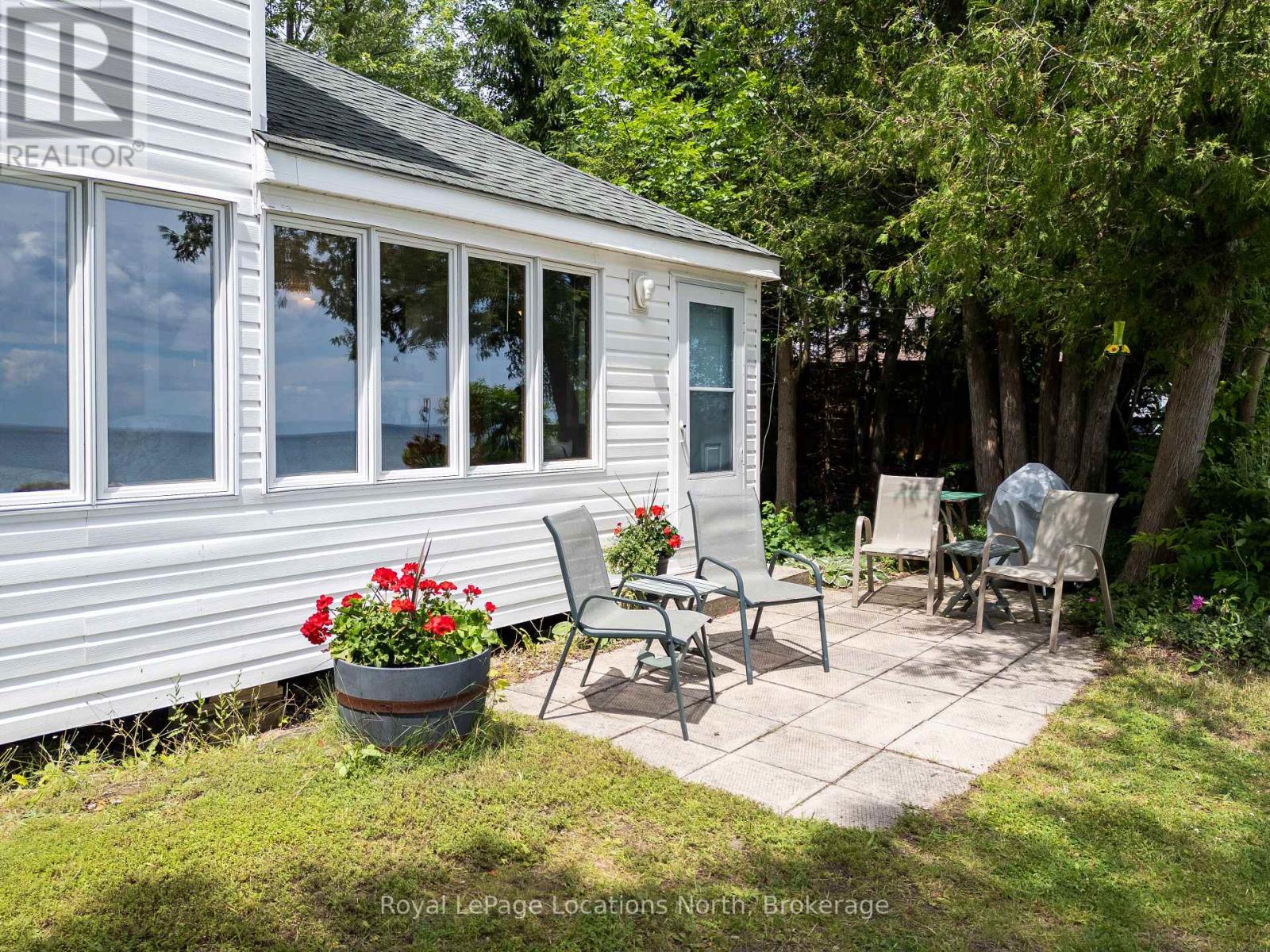 313 Cedar Ave, Meaford, Ontario  N4L 1W5 - Photo 23 - X12062481