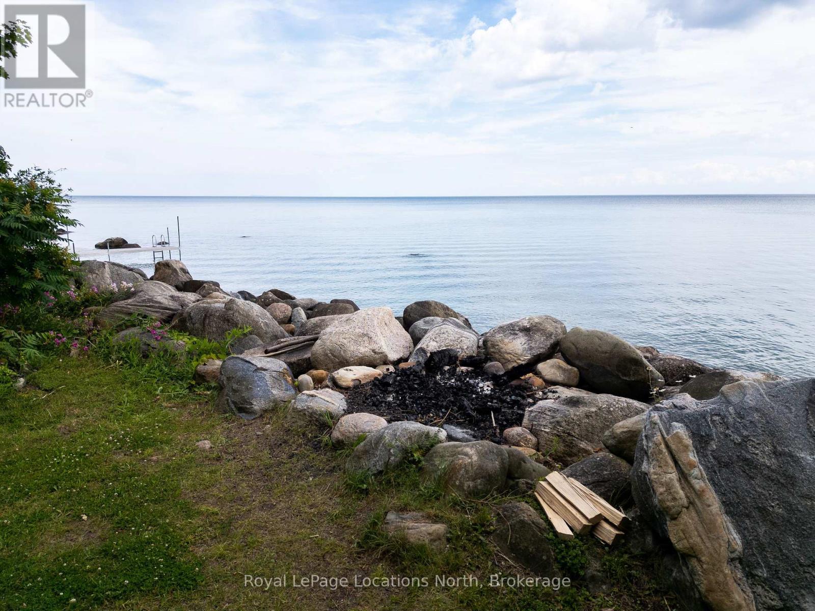313 Cedar Ave, Meaford, Ontario  N4L 1W5 - Photo 24 - X12062481