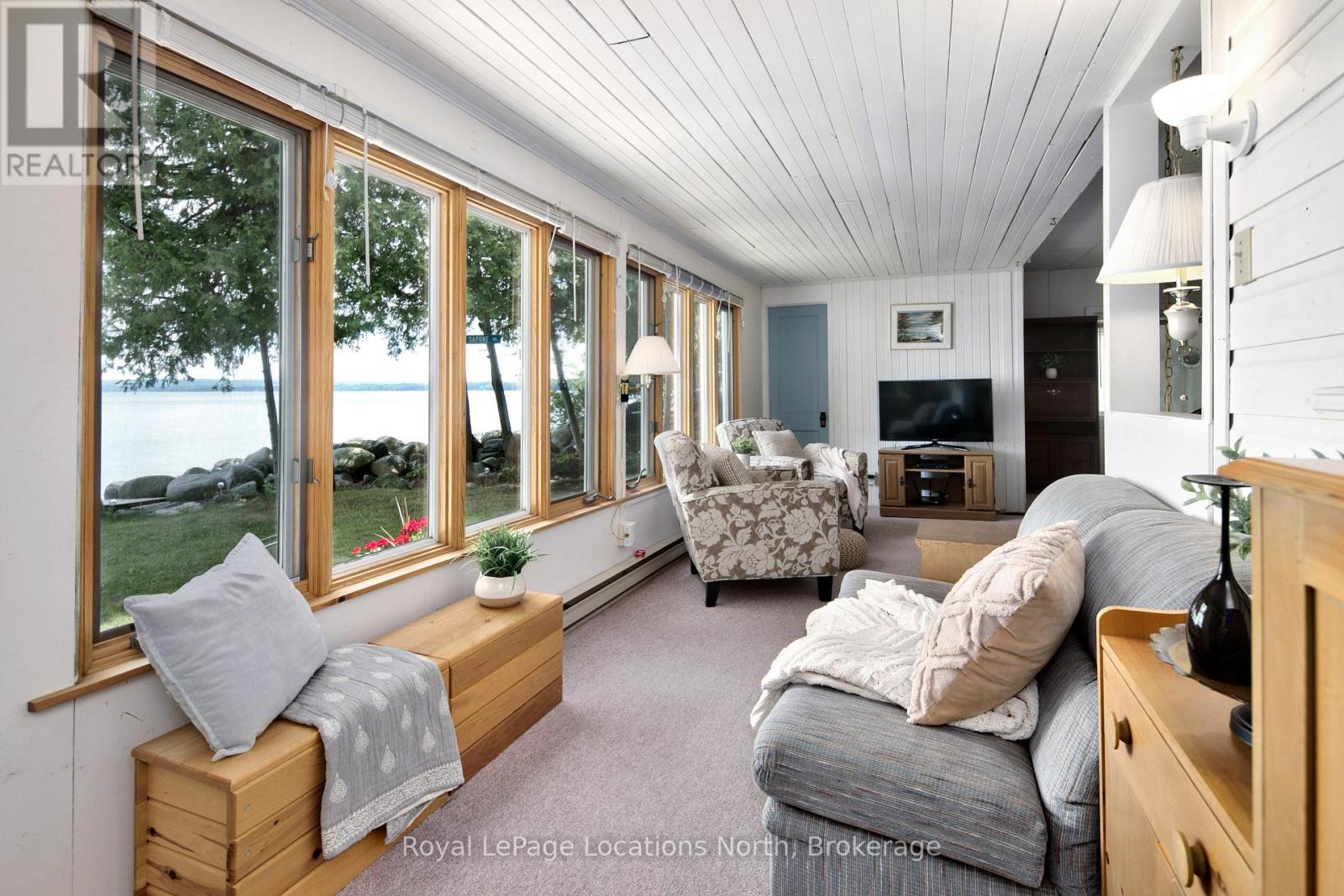 313 Cedar Ave, Meaford, Ontario  N4L 1W5 - Photo 7 - X12062481