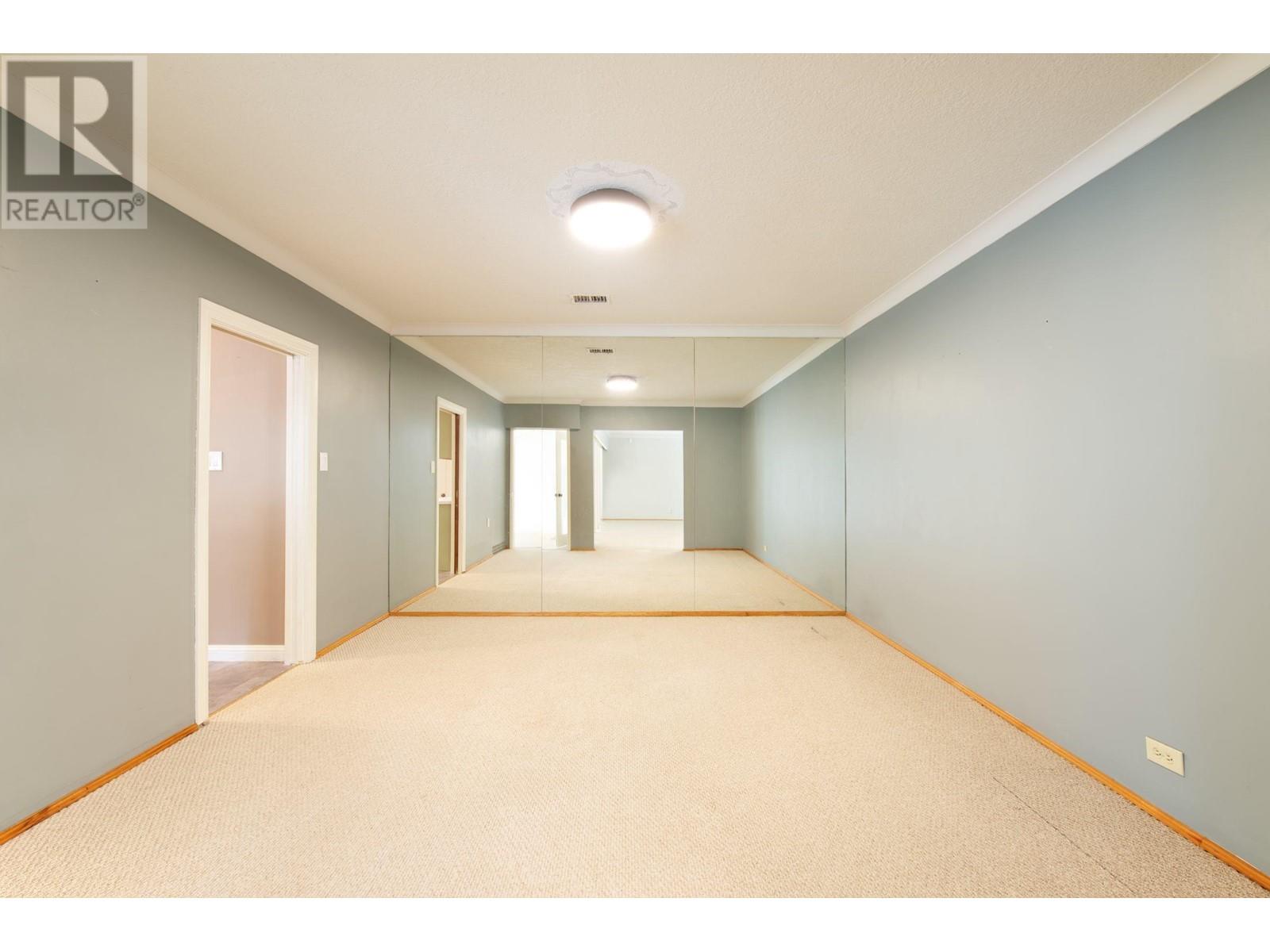 381 St. James Crescent, West Vancouver, British Columbia  V7S 1J9 - Photo 17 - R2984535