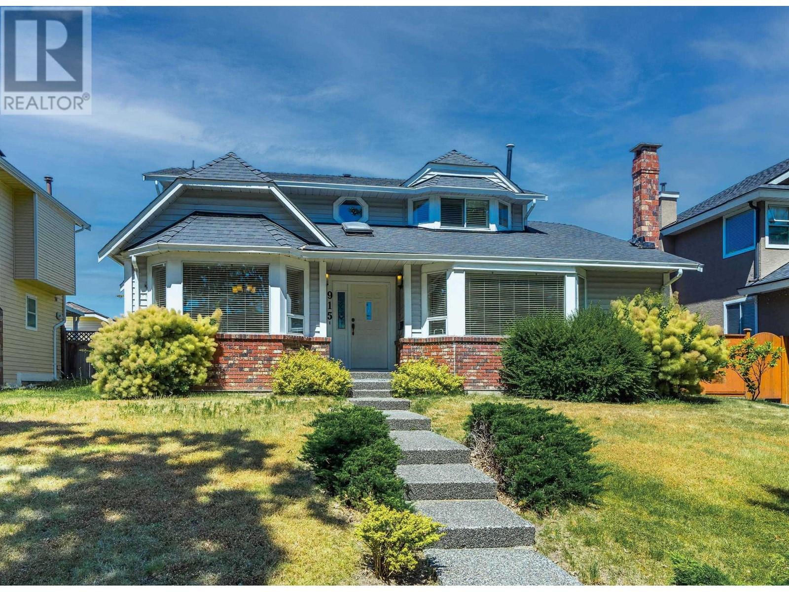 915 CITADEL DRIVE, Port Coquitlam, British Columbia