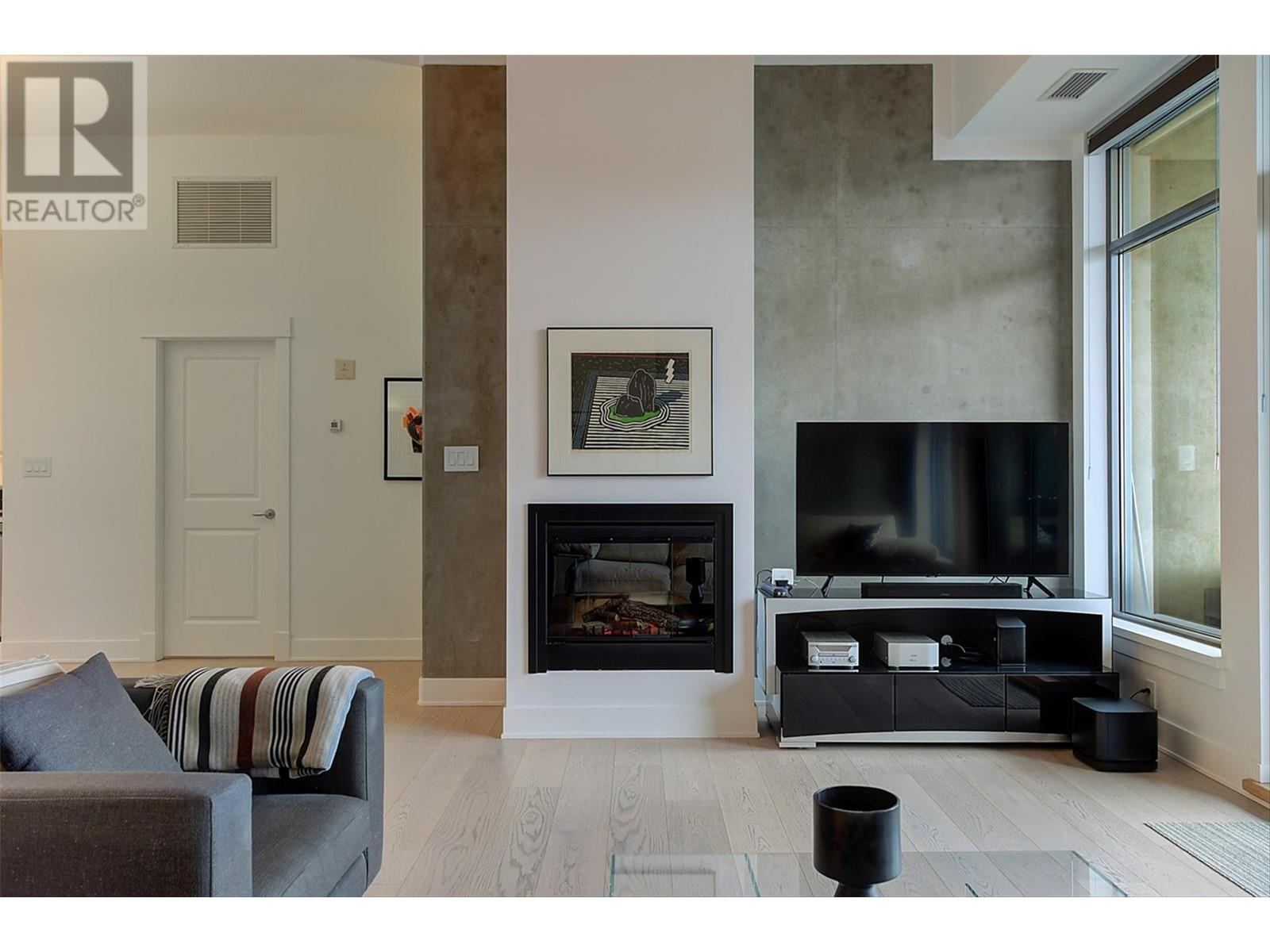 Property at 1329 Ellis Street Unit# 402 image 1