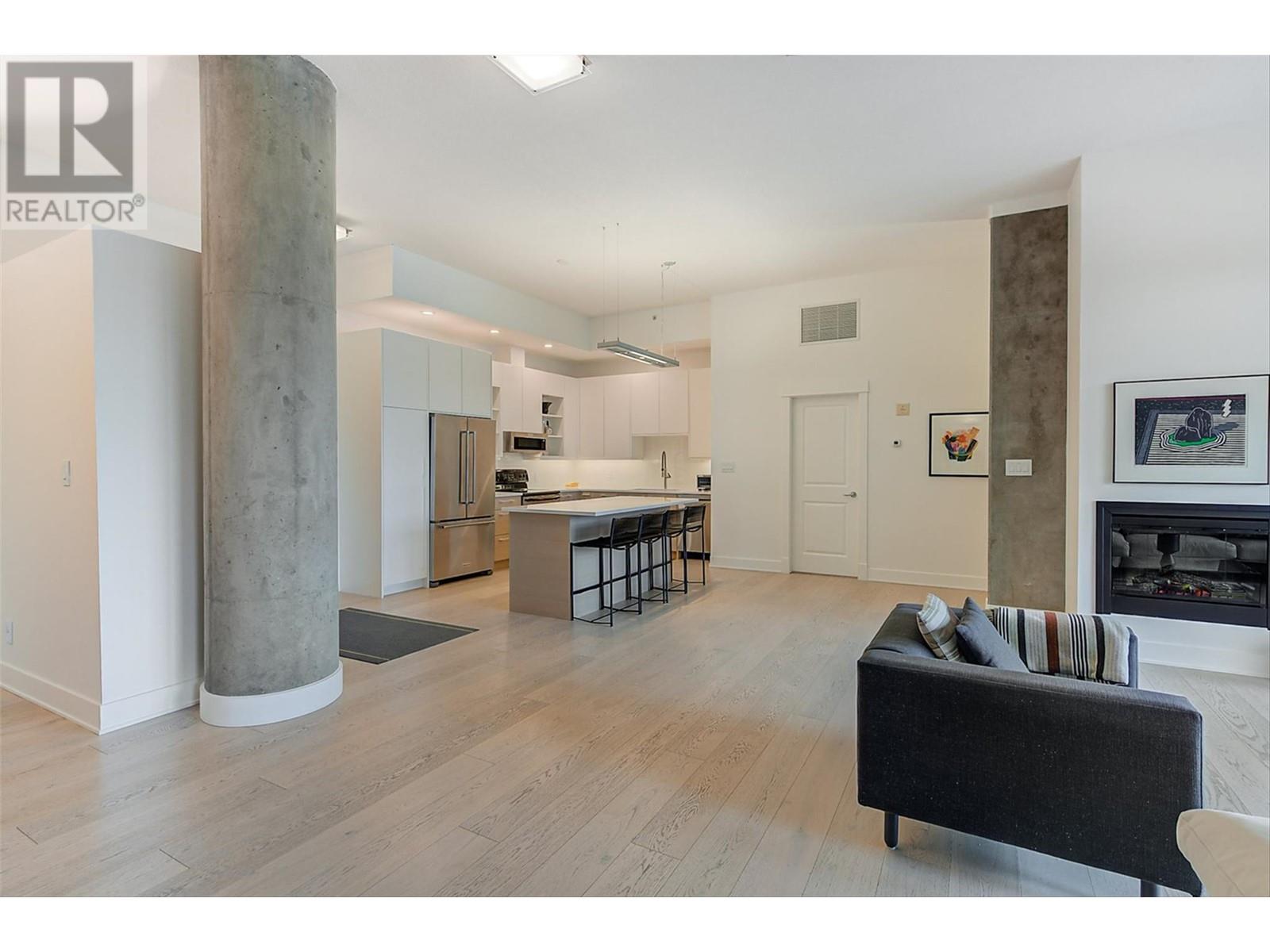 Property at 1329 Ellis Street Unit# 402 image 3