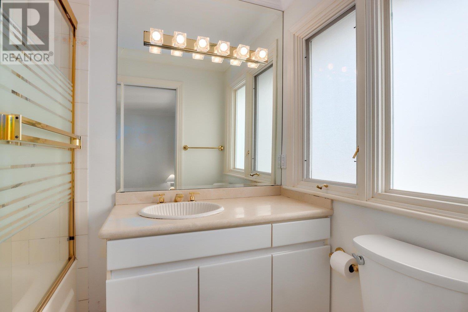 1443 W 56th Avenue, Vancouver, British Columbia  V6P 1R6 - Photo 24 - R2986088