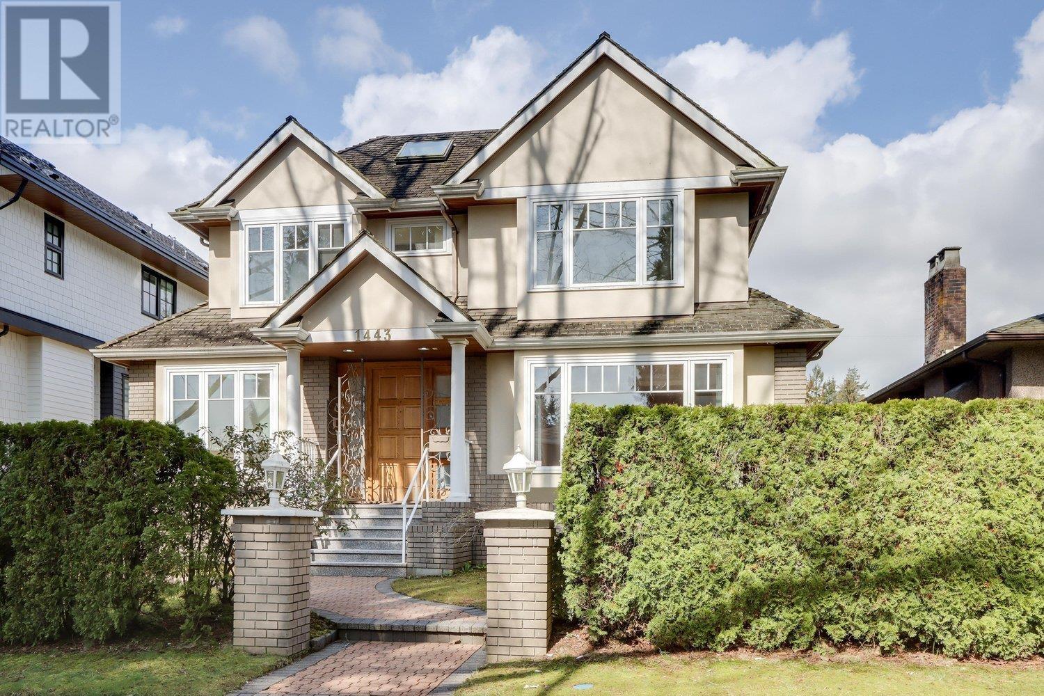 1443 W 56th Avenue, Vancouver, British Columbia  V6P 1R6 - Photo 1 - R2986088