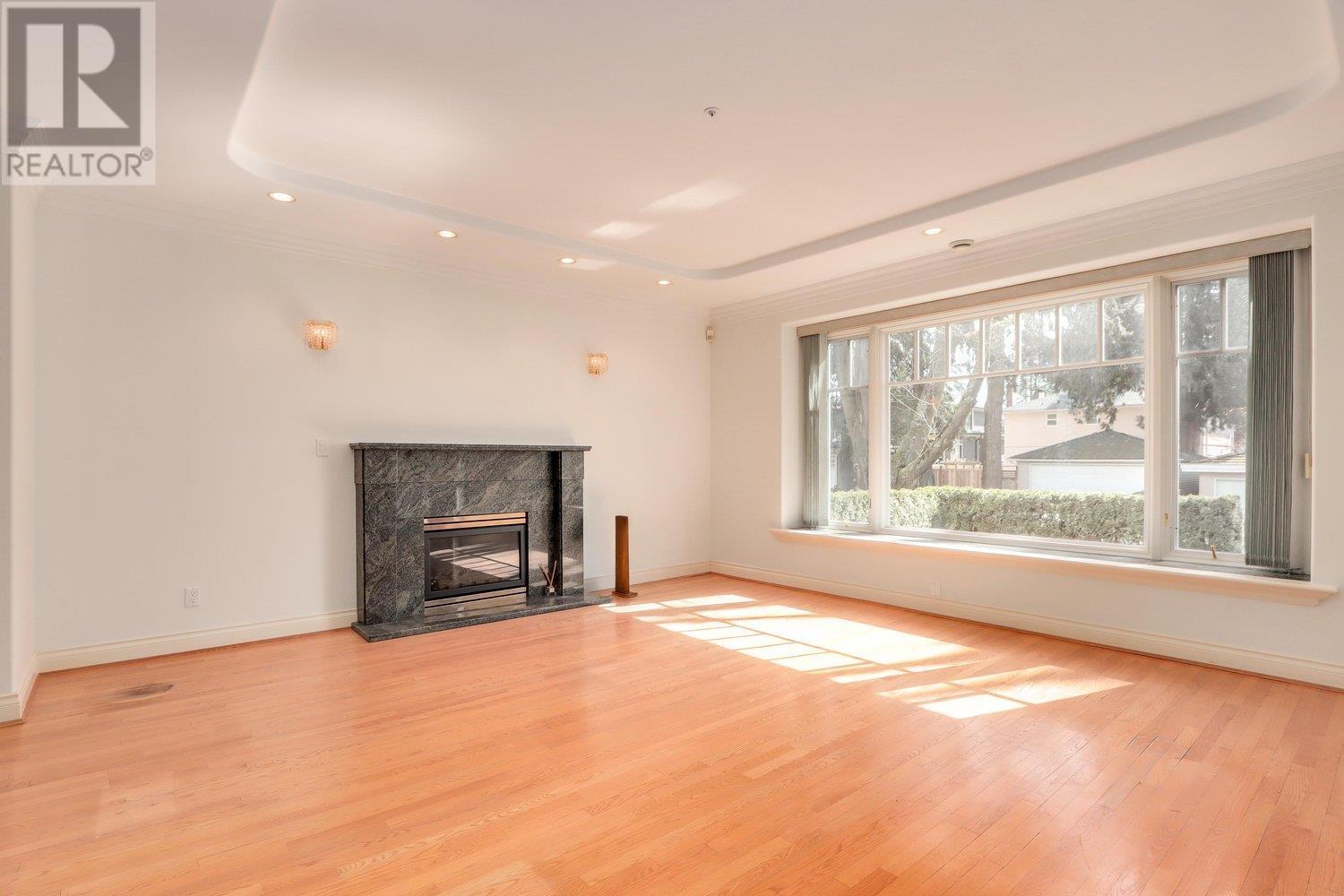 1443 W 56th Avenue, Vancouver, British Columbia  V6P 1R6 - Photo 5 - R2986088