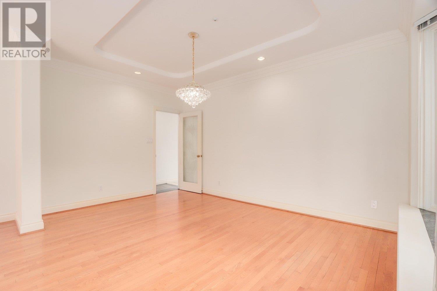 1443 W 56th Avenue, Vancouver, British Columbia  V6P 1R6 - Photo 7 - R2986088