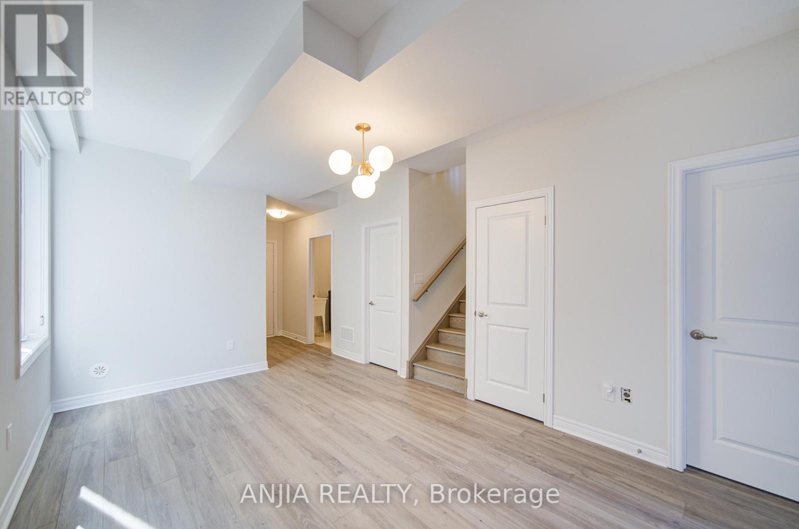 Property at 11 MUMBAI DRIVE image 5