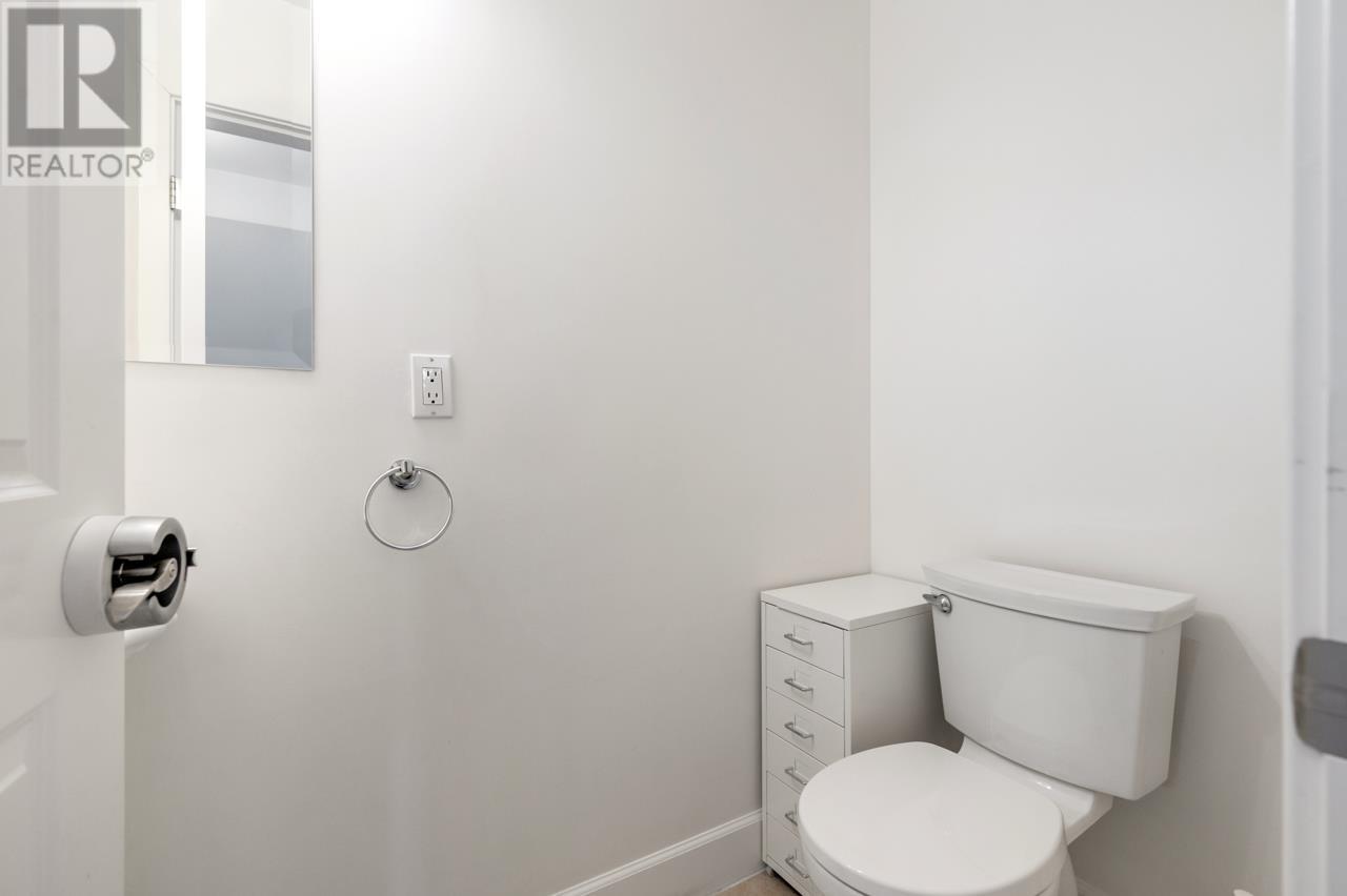 Listing Picture 13 of 36 : 17 12333 ENGLISH AVENUE, Richmond / 烈治文 - 魯藝地產 Yvonne Lu Group - MLS Medallion Club Member