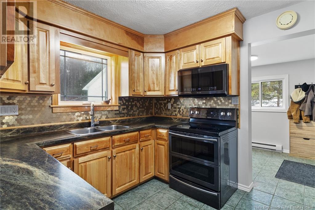 9 Gilbert Drive, Burton, New Brunswick  E2V 3H8 - Photo 8 - NB115598