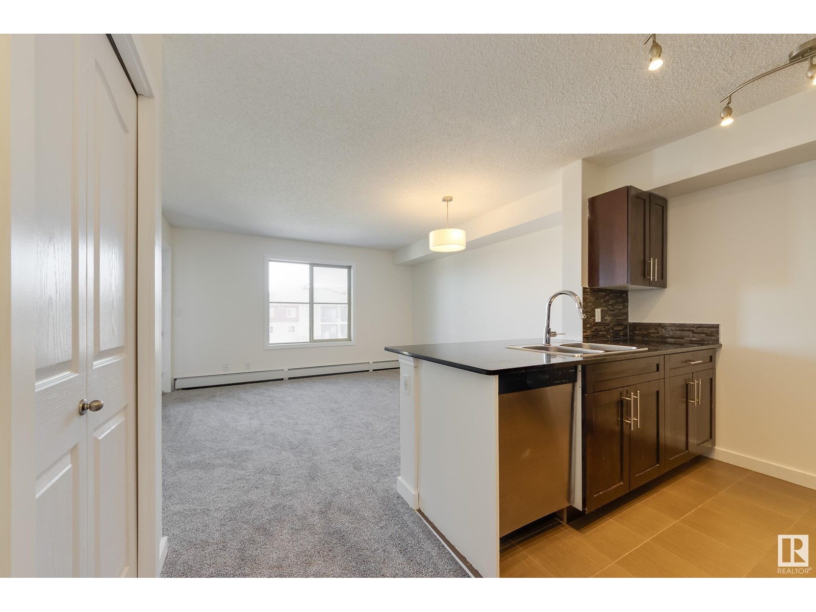 Property at #415 12035 22 AV SW image 3