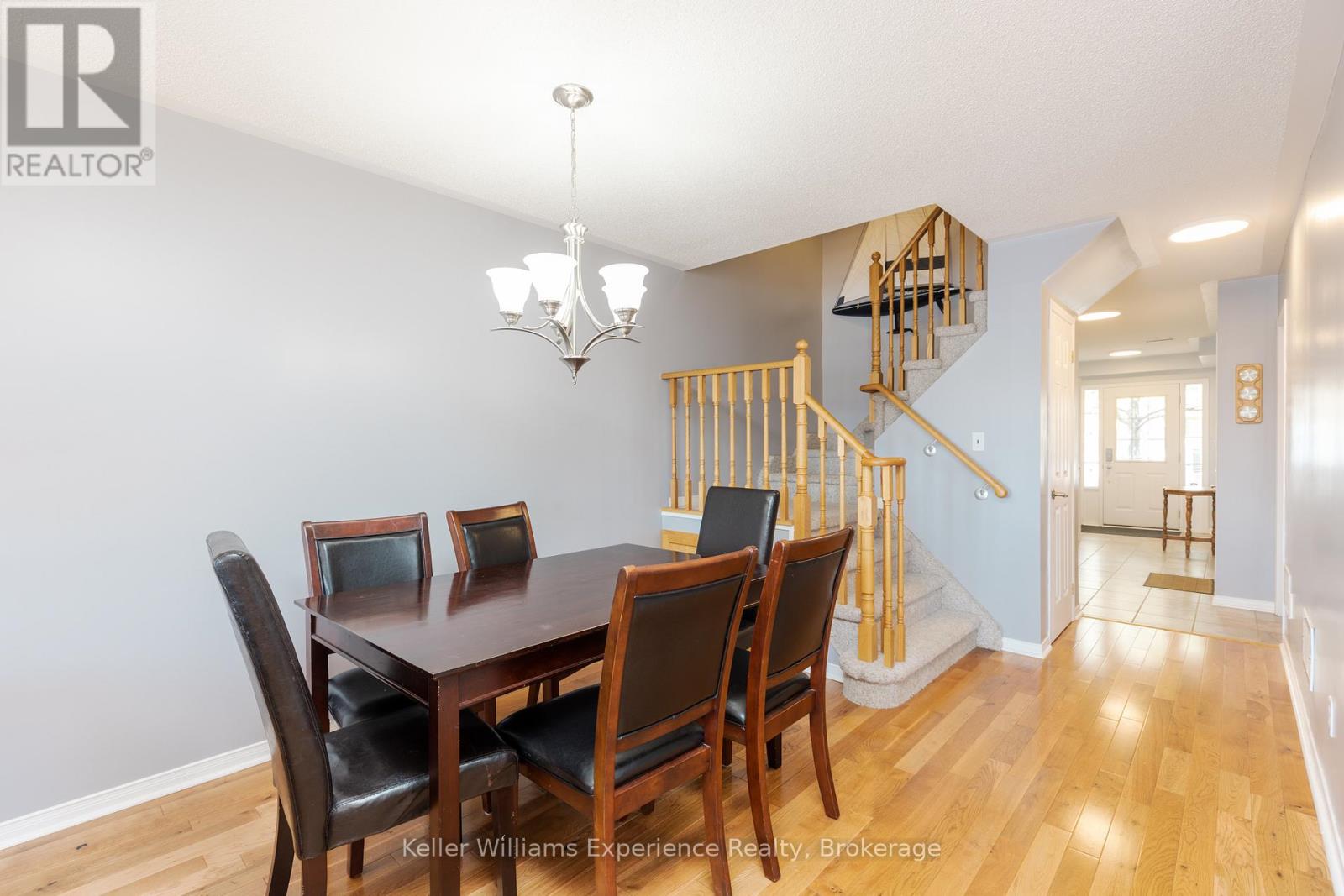 4 - 4 Beck Boulevard, Penetanguishene, Ontario  L9M 2H3 - Photo 7 - S12061895