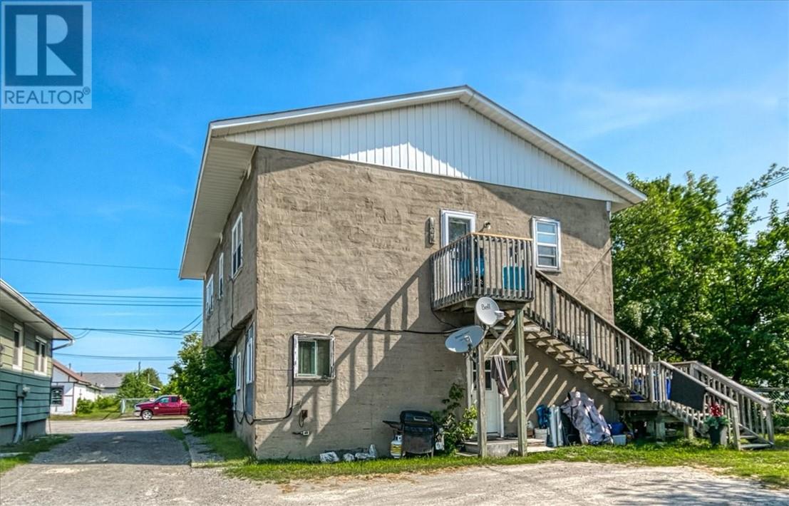 301 ALBERT Street, espanola, Ontario