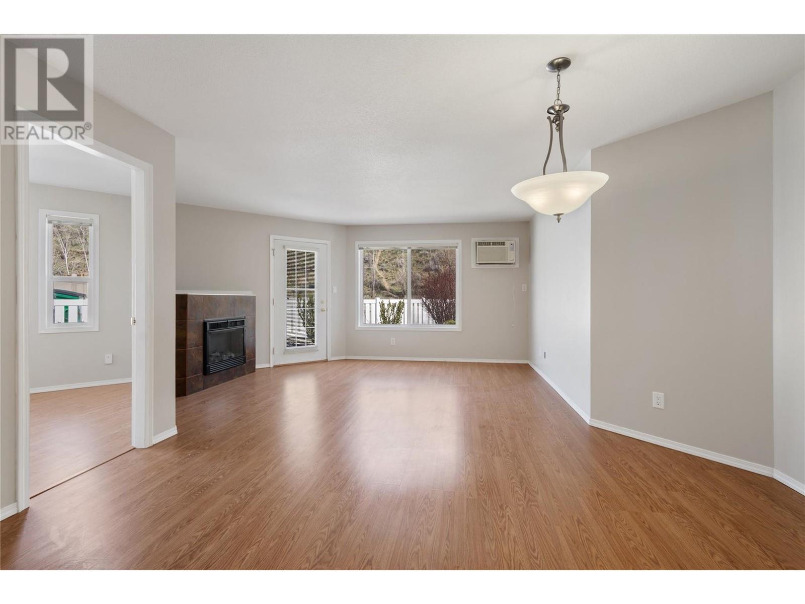 6514 Meadows Drive Unit# 12, Oliver, British Columbia  V0H 1T3 - Photo 6 - 10342029