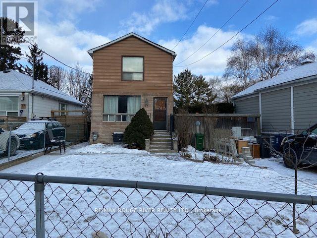 Property at 23 WESTLAKE CRESCENT image 1