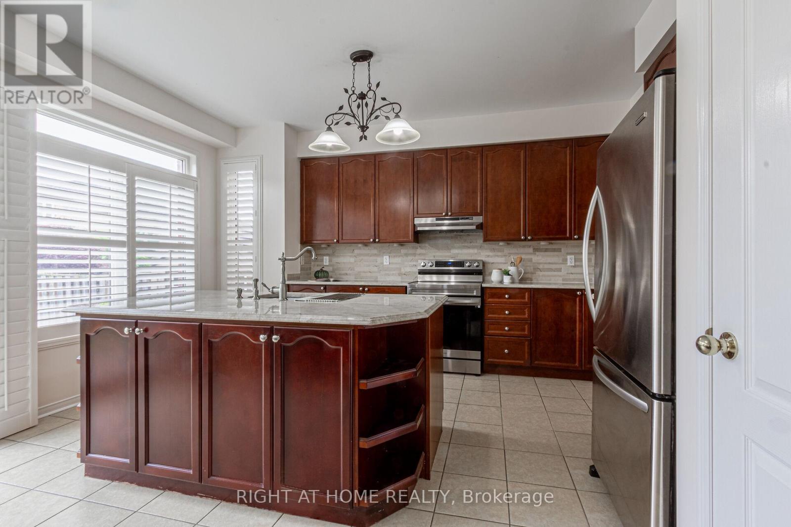 3228 Tacc Drive, Mississauga, Ontario  L5M 0H3 - Photo 12 - W12062516
