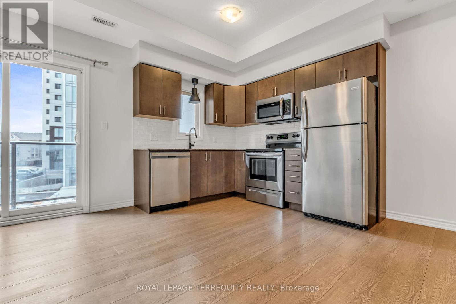 B15 - 1430 Highland Road W, Kitchener, Ontario  N2N 0C3 - Photo 5 - X12057328
