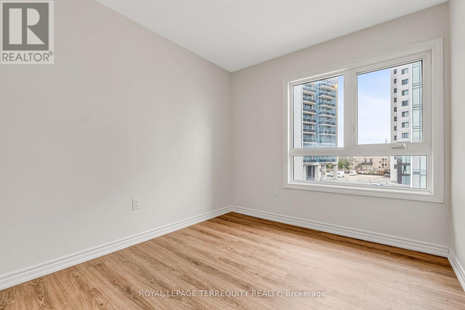 B15 - 1430 Highland Road W, Kitchener, Ontario  N2N 0C3 - Photo 9 - X12057328