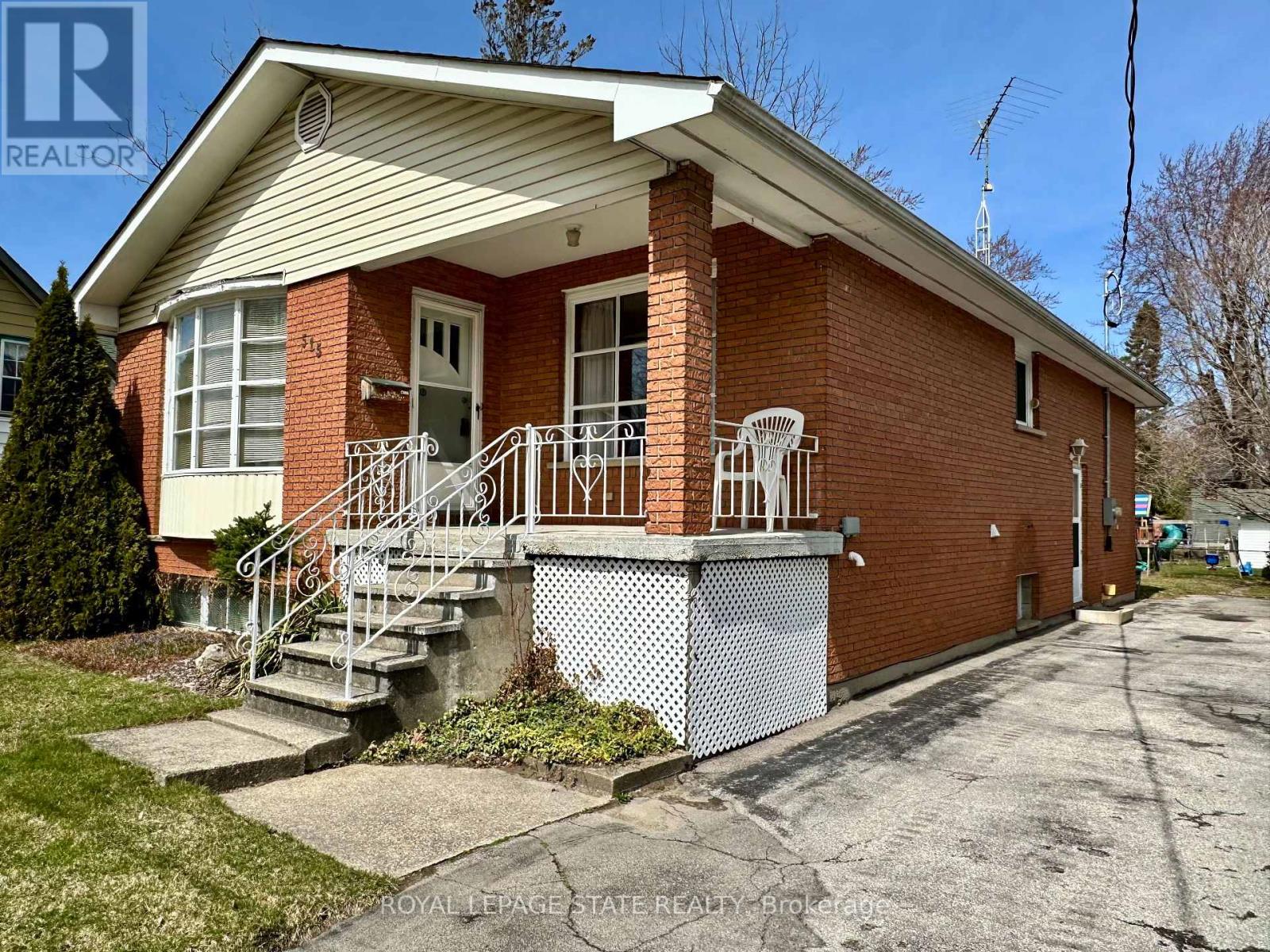 Property at 515 BROAD STREET W image 2