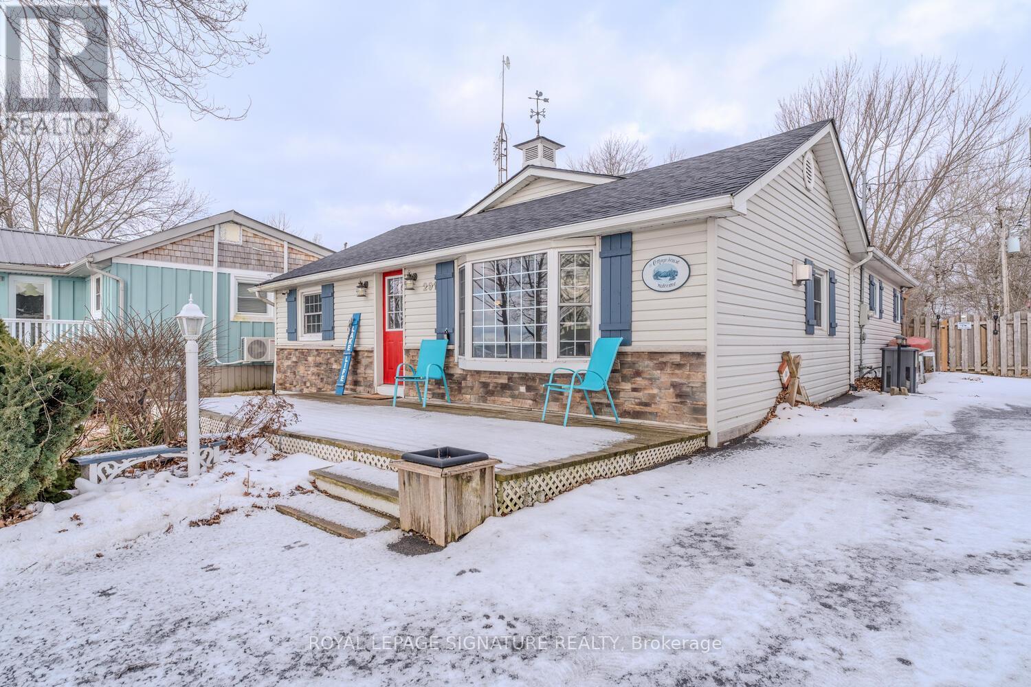 Property at 291 LAKESHORE ROAD N image 3