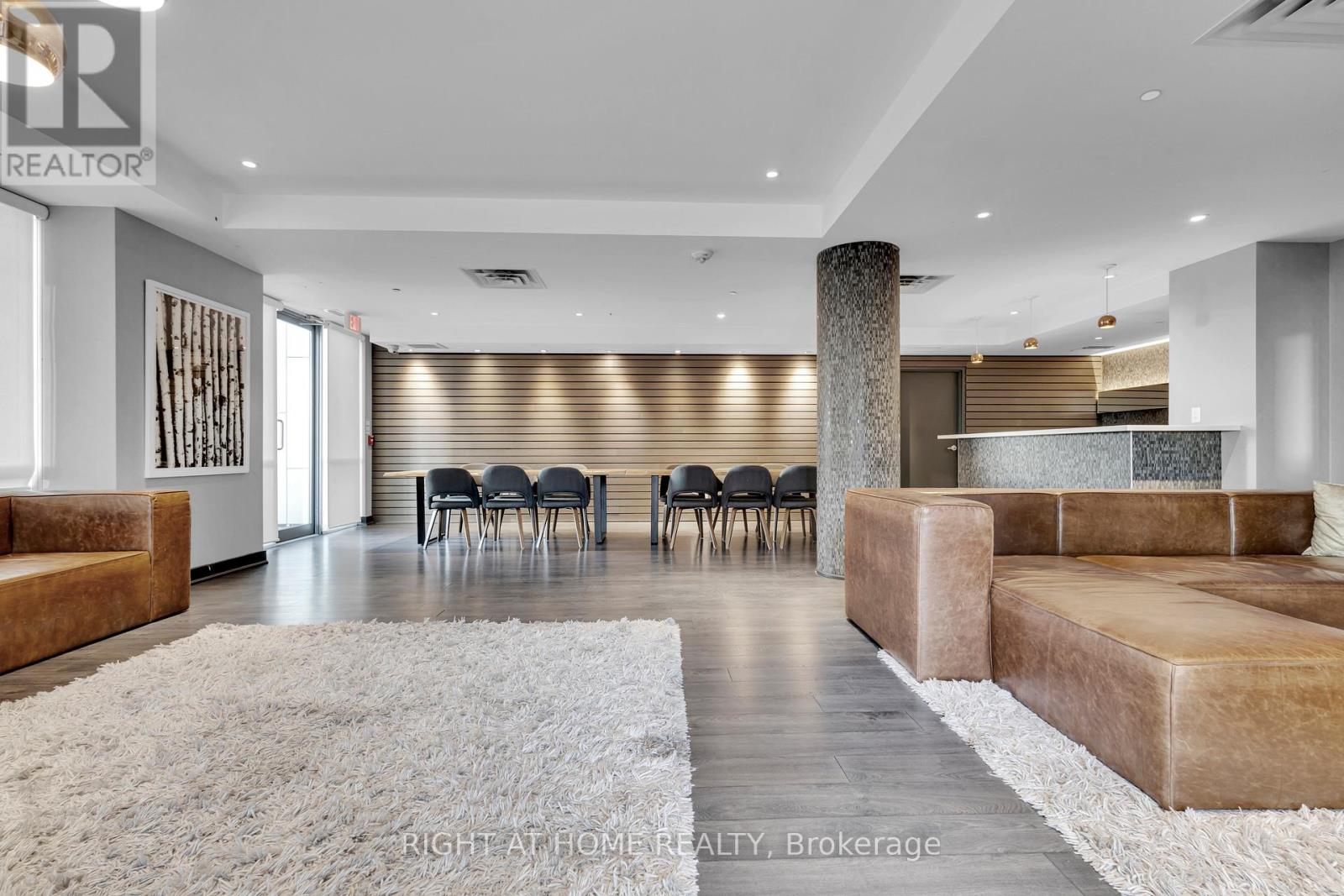 105 - 85 Duke Street W, Kitchener, Ontario  N2H 0B7 - Photo 12 - X12062550